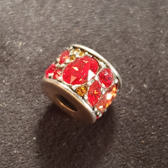 Chamilia Swarovski crystals charm - Picture 2 of 3